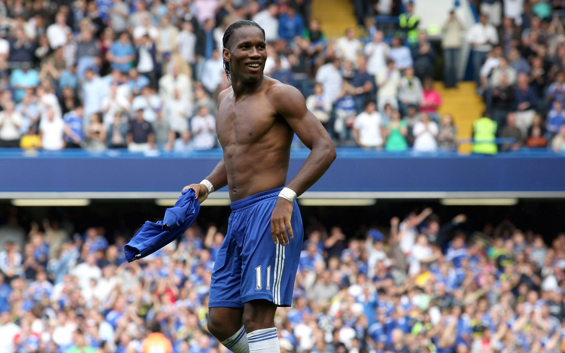 欧联杯淘汰赛阶段竞争愈发激烈